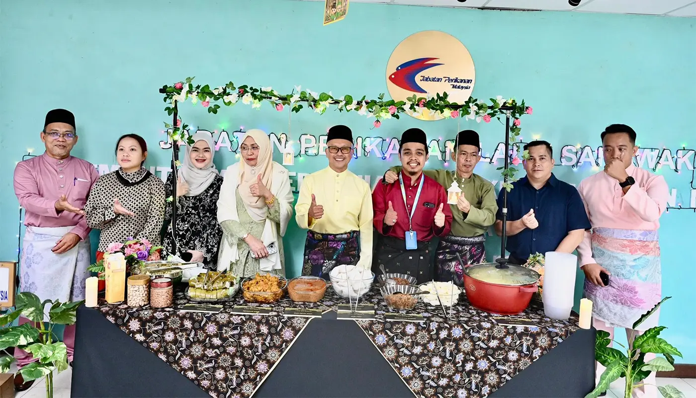 Sarawak Marine Fisheries Department Celebrates Hari Raya Aidilfitri 1 Sarawak, Sarawak News, Kuching, Kuching News, Hari Raya Aidilfitri, Marine Fisheries, Community Celebration, Festive Unity