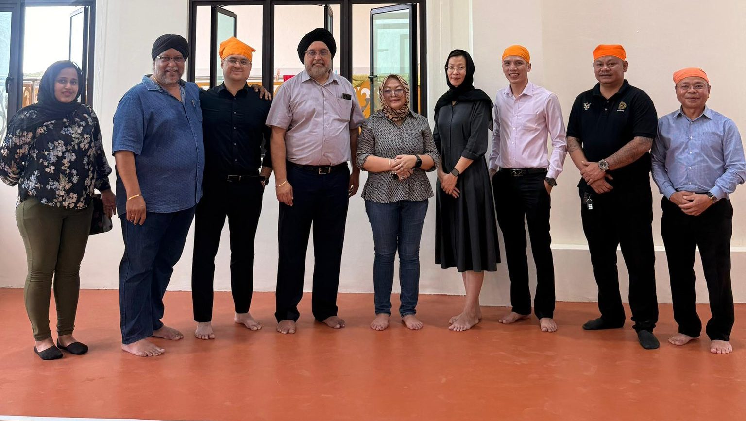 UNIFOR Team Visit Gurdwara Sahib Kuching for Vaisakhi Celebration