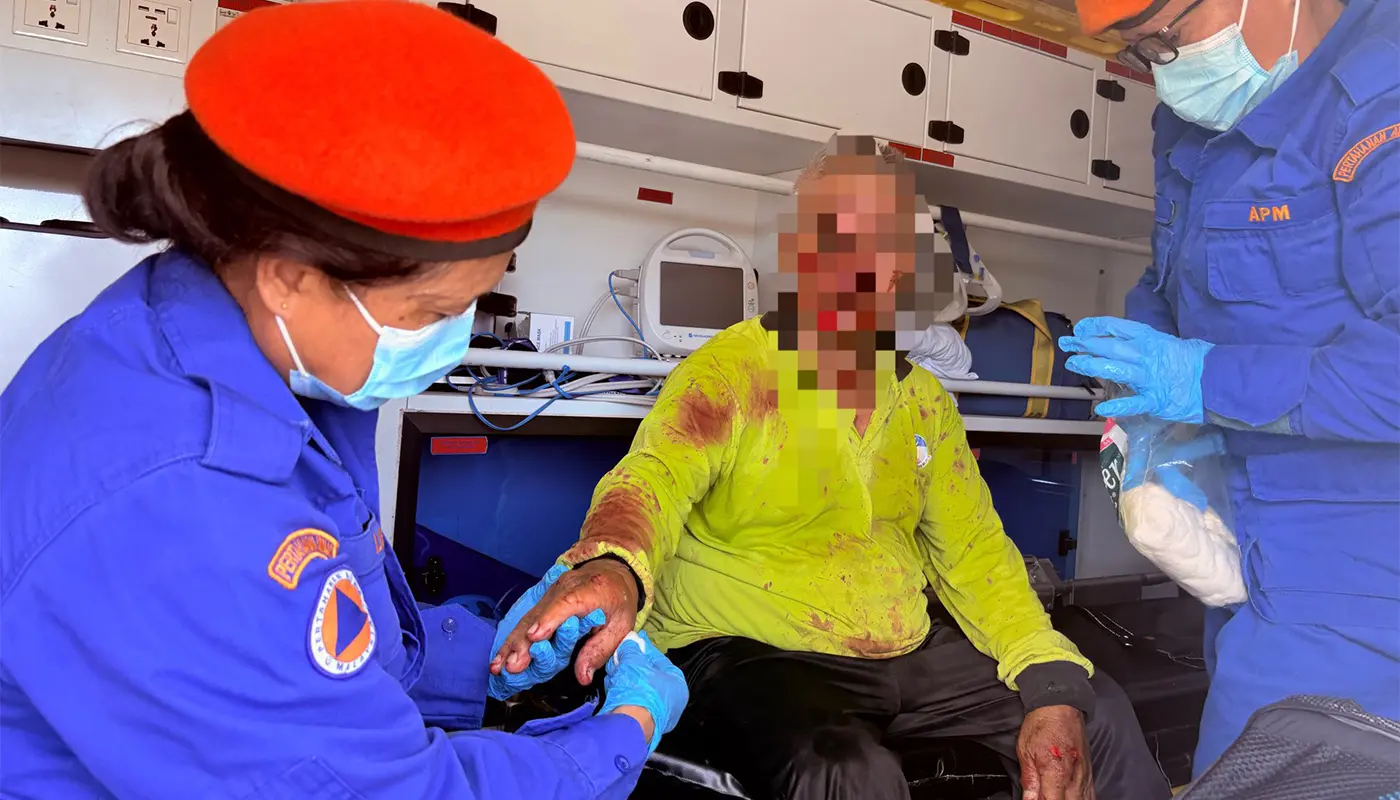 APM Selangau Responds to Road Accident Victims 1 Sarawak, Sarawak News, Selangau, Selangau News, Road Safety, Emergency Response, Accident, Public Safety