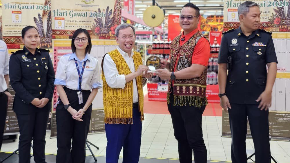 Gawai Festival Price Control Scheme Launched in Sarawak to Stabilize Essential Goods Prices 1 Gawai Festival Price Control Scheme Launched in Sarawak to Stabilize Essential Goods Prices