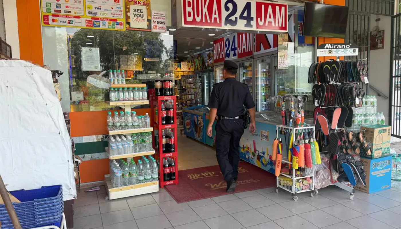 Police Patrols Strengthen Safety in Siniawan Communities 1 Sarawak, Sarawak News, Bau, Bau News, Siniawan, Siniawan News, Crime Prevention, Public Safety, Police Patrols
