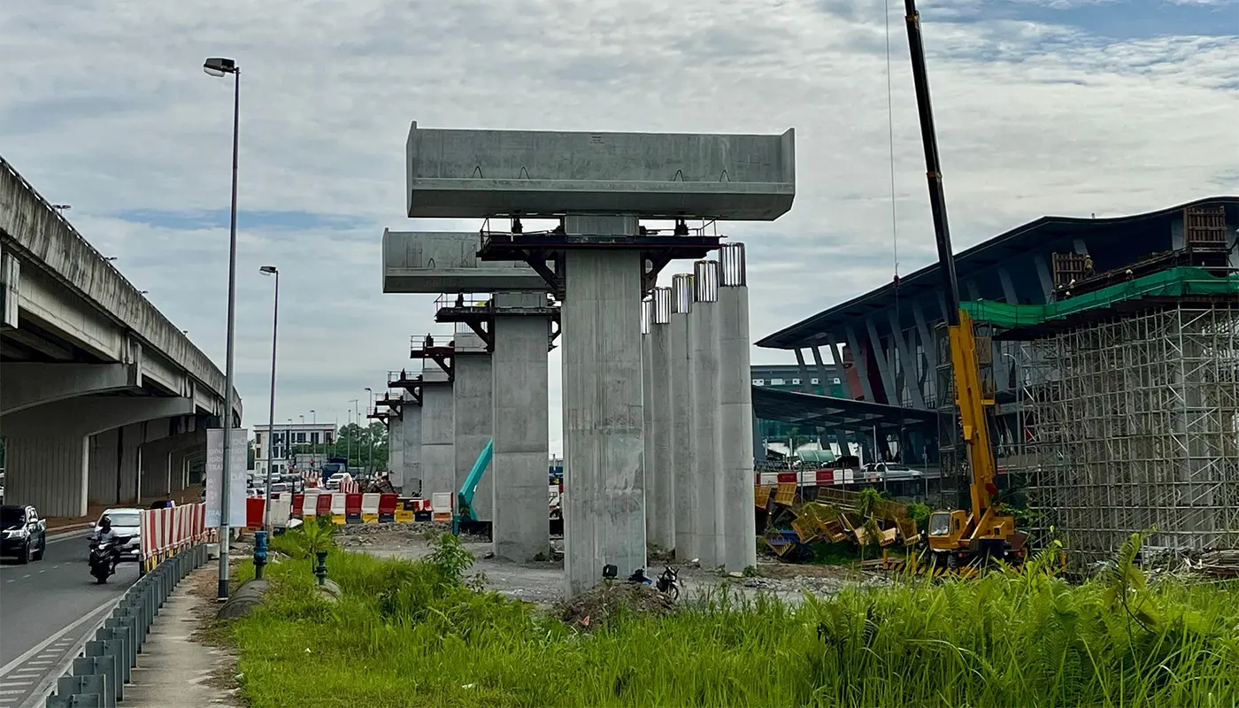 SR05 ART Station Construction Progresses Near Kuching Sentral 1 Sarawak, Sarawak News, Kuching, Kuching News, KUTS Project, ART Red Line, Public Transport, Infrastructure Development
