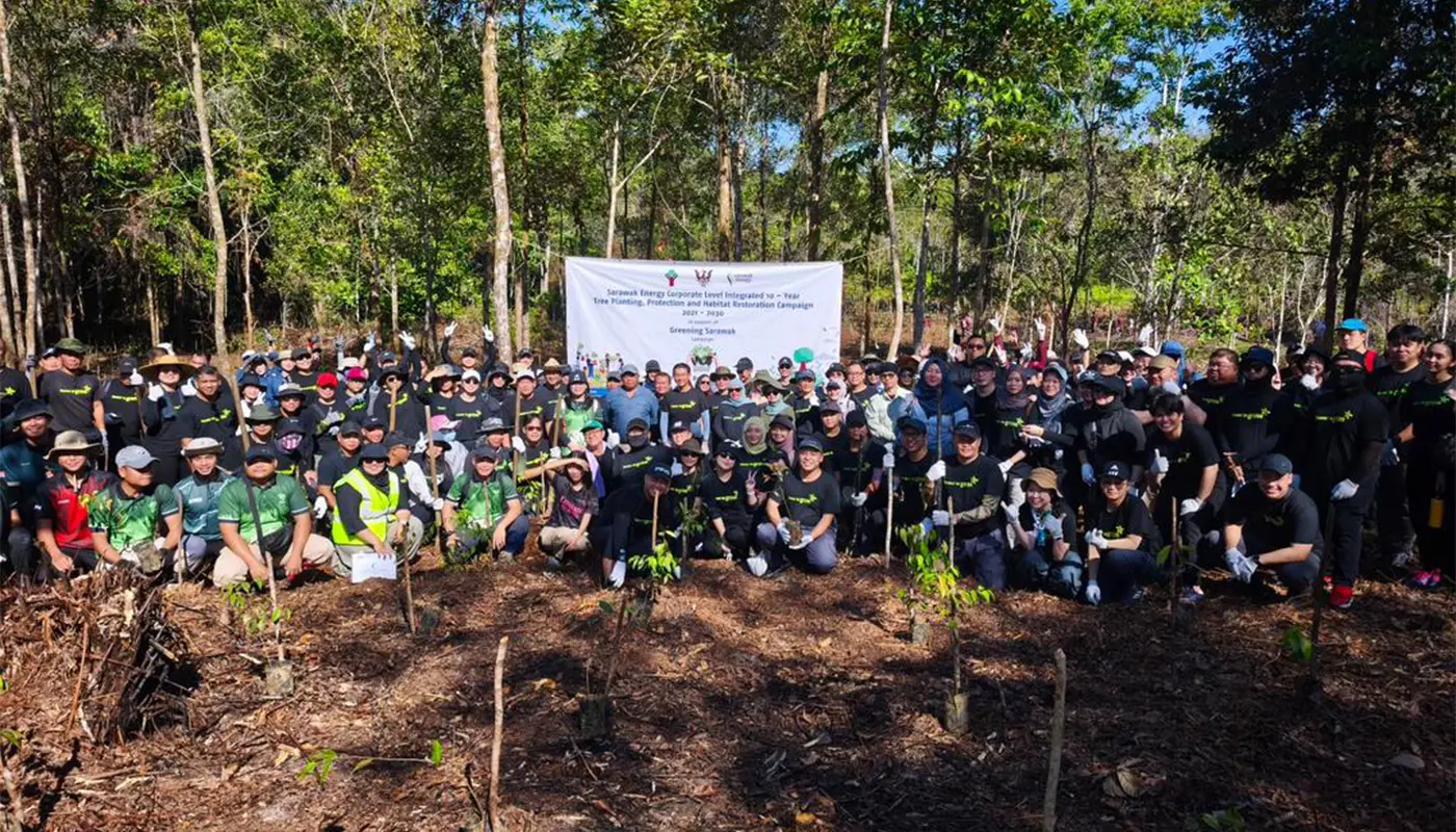 Sabal Forest Reserve Hosts SEB Tree Planting Campaign 1 Sarawak, Sarawak News, Simunjan, Simunjan News, Sarawak Energy, Tree Planting, Forest Conservation, Greening Sarawak