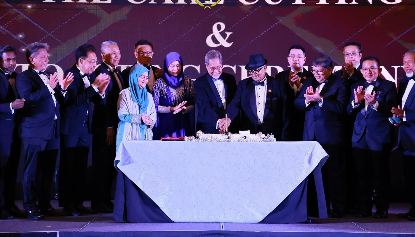 Sarawak Governor Attends MDDM Charity Dinner in Petaling Jaya 1 Sarawak, Sarawak News, Petaling Jaya, Petaling Jaya News, Charity Dinner, MDDM, Community Welfare, Malaysian Leaders