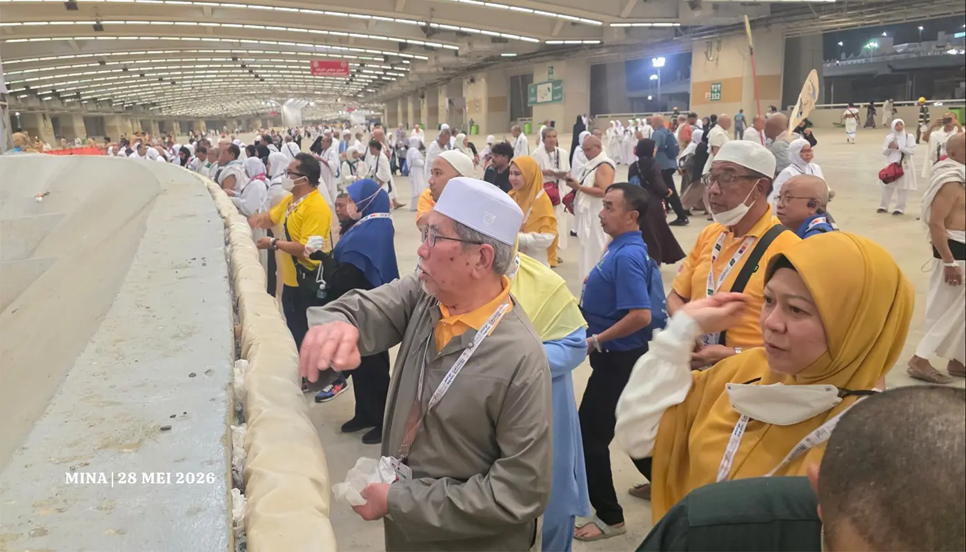 Sarawak Governor Completes Jamrah A'qabah Stoning Ritual 1 Sarawak, Sarawak News, Mecca, Mecca News, Hajj, Jamrah A'qabah, Pilgrimage, Islamic Rituals