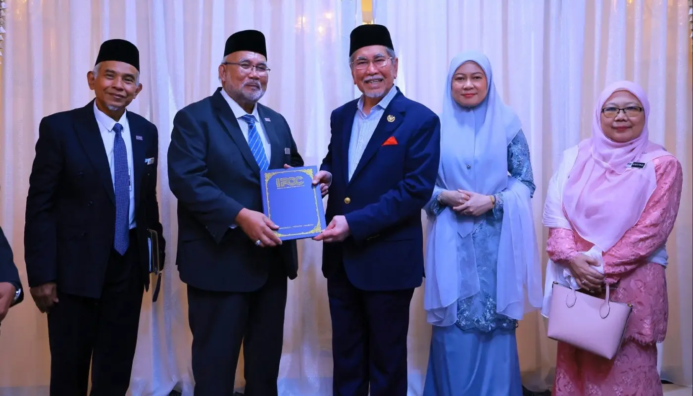 Sarawak Governor Receives Courtesy Visit from IPCC Delegation 1 Sarawak, Sarawak News, Kuala Lumpur, Kuala Lumpur News, Governor of Sarawak, Independent Police Conduct Commission, IPCC, Royal Malaysian Police, Governance, Integrity