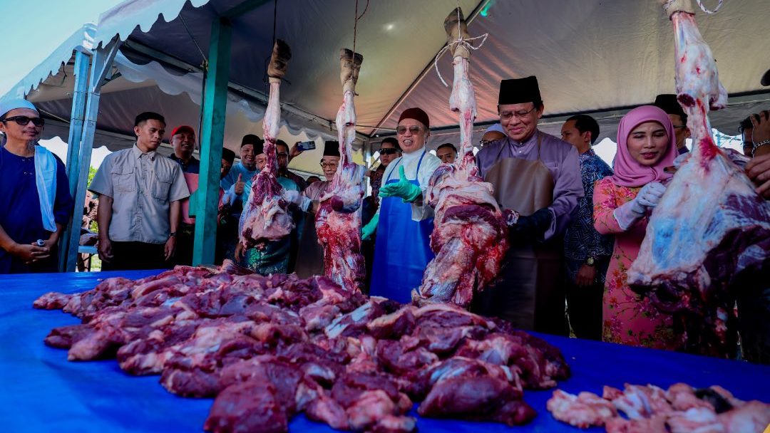 Sarawak Muslims Embrace Saving Culture for Qurban
