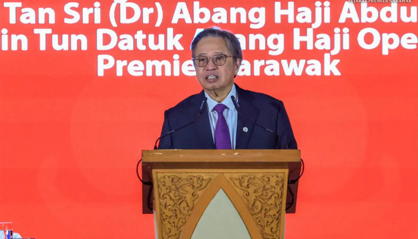 Sarawak Premier Concludes Gawai Dayak Contribution Ceremony 1 Sarawak, Sarawak News, Kuching, Kuching News, Gawai Dayak, Frontline Workers, Community Wellbeing, Inclusivity, Festive Contribution