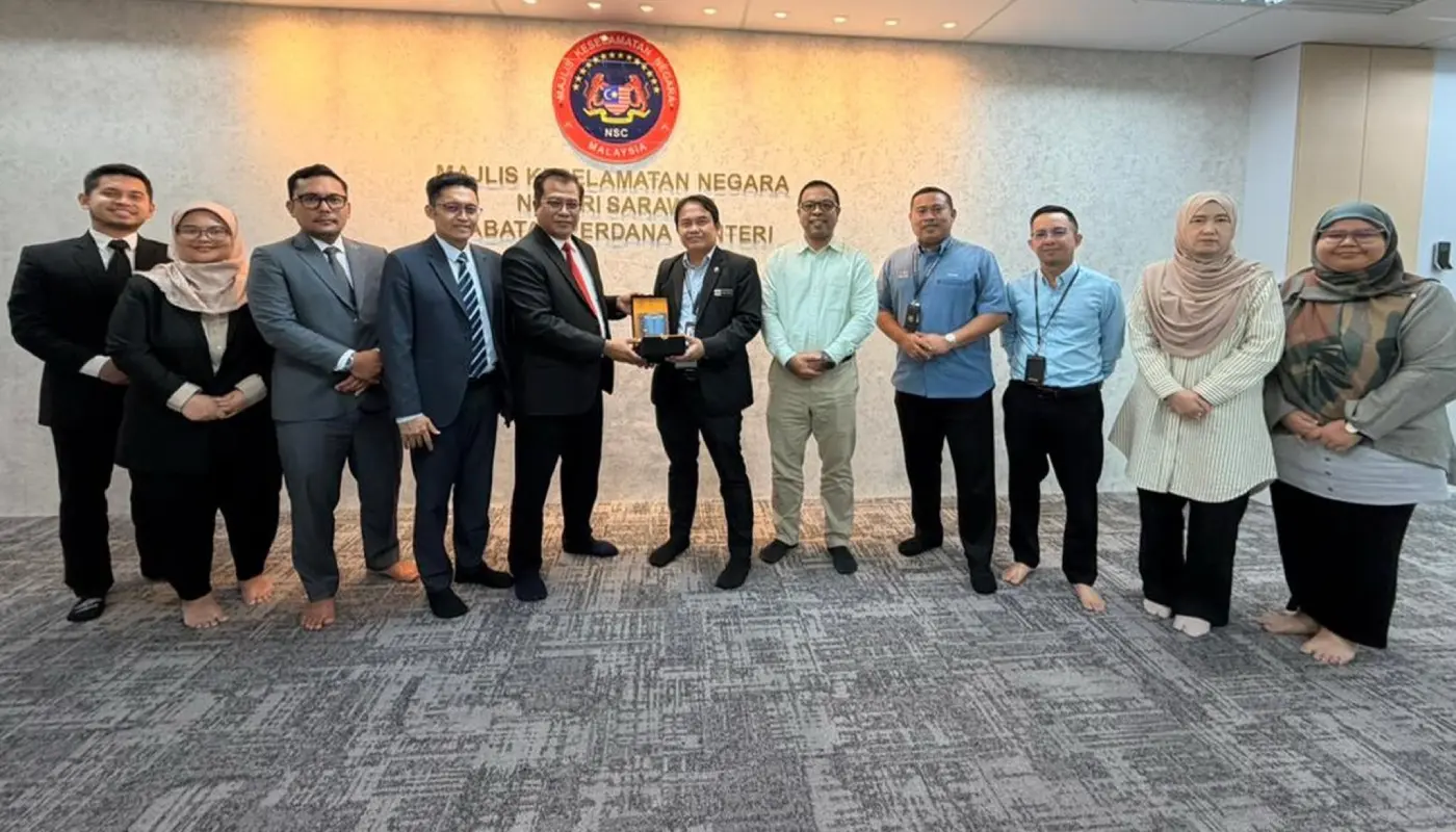 Sarawak Security Director Receives Courtesy Visit from Indonesian Consulate 1 Sarawak, Sarawak News, Kuching, Kuching News, National Security, Indonesia, Diplomatic Relations, Courtesy Visit