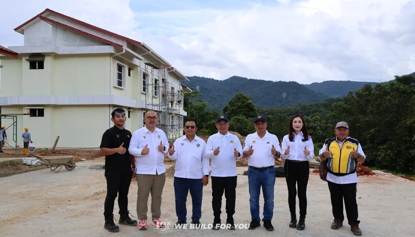 JKR Sarawak Director Reviews Teacher Housing Project in Lawas 1 Sarawak, Sarawak News, Lawas, Lawas News, JKR Sarawak, Teacher Housing, Rural Education, Infrastructure Development