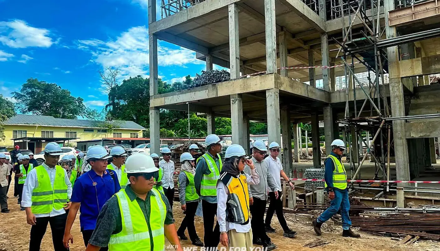 MOSTI Secretary-General Reviews New Quarters Project in Bintulu 1 Sarawak, Sarawak News, Bintulu, Bintulu News, MOSTI, JKR Sarawak, Malaysian Chemistry Department, Civil Servant Welfare, Infrastructure Development