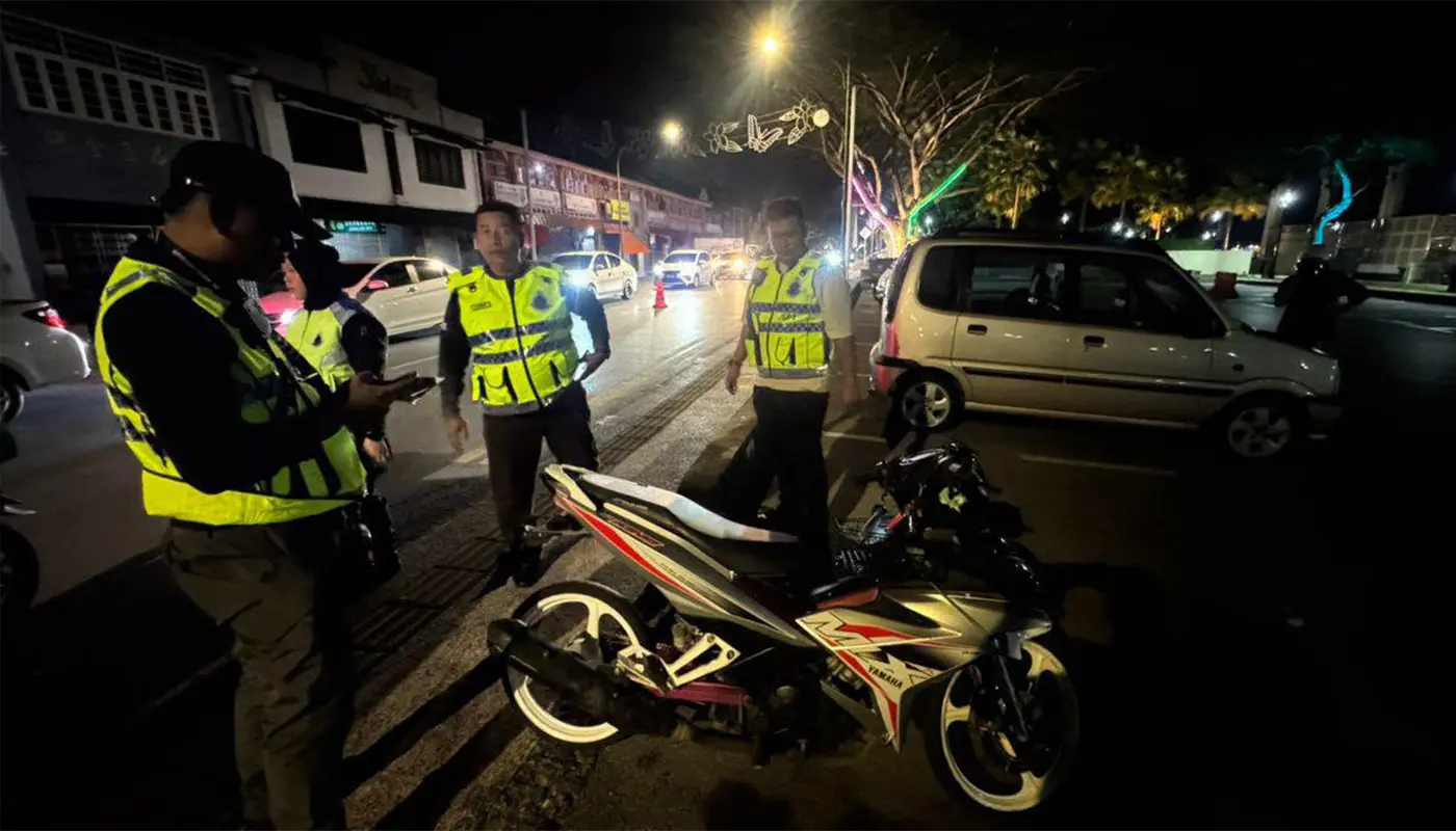 Sarawak, Sarawak News, Kuching, Kuching News, traffic enforcement, road safety, motorcycle operation, police raids