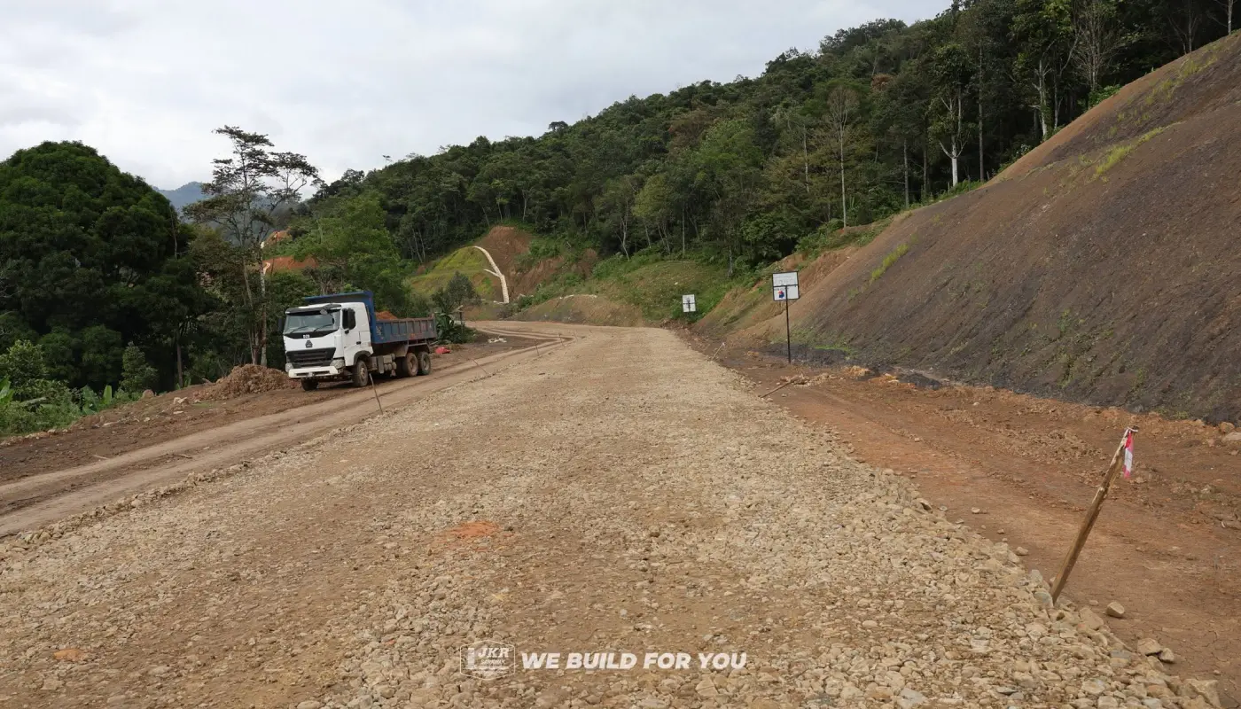 SSLR Phase 2 Package 3 Progresses Positively in Lawas 1 Sarawak, Sarawak News, Lawas, Lawas News, SSLR, JKR Sarawak, Road Construction, Infrastructure Development