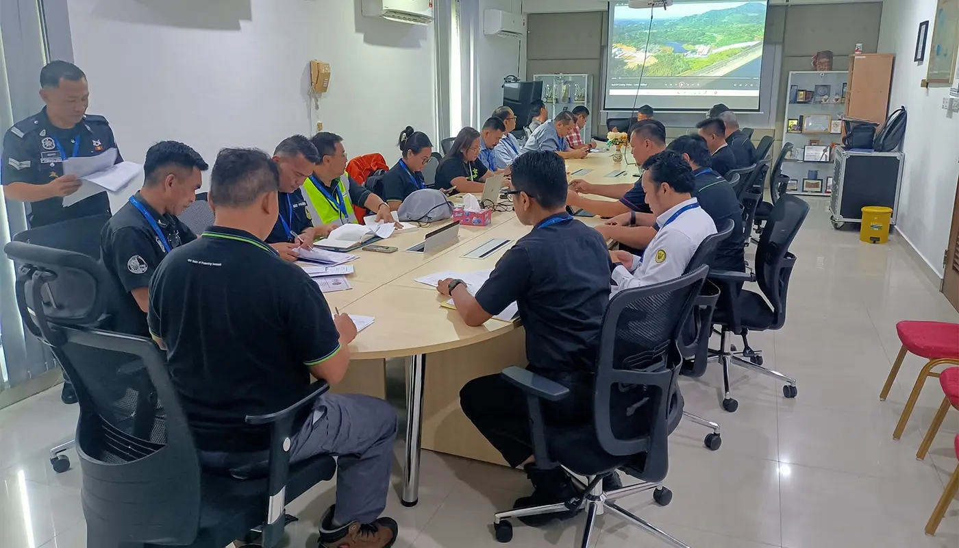 Sarawak Authorities Inspect Batang Ai Hydroelectric Safety 1 Sarawak, Sarawak News, Lubok Antu, Lubok Antu News, Sri Aman, Sri Aman News, Batang Ai, Hydroelectric Power, Safety Inspection, JKPKSP