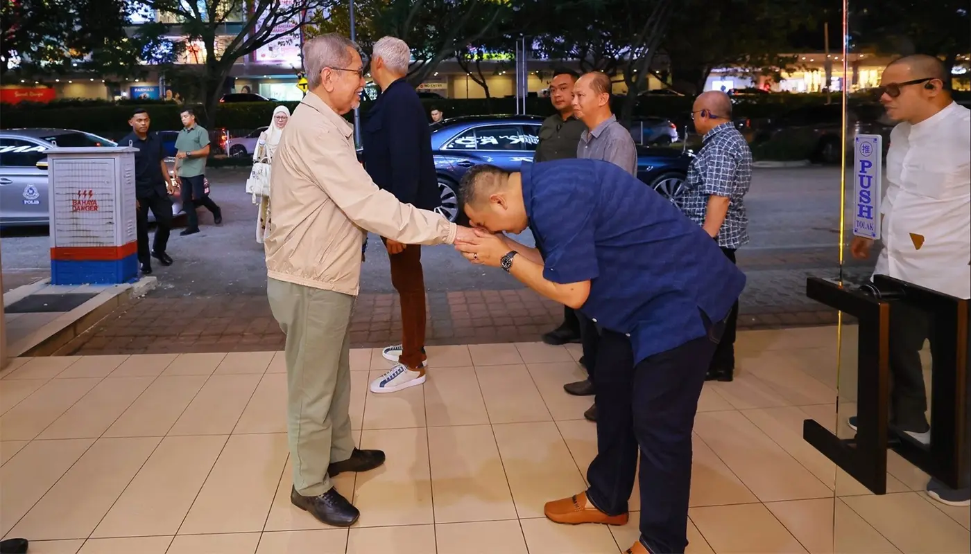 Sarawak Governor Hosts Family Dinner in Kuala Lumpur 1 Sarawak, Sarawak News, Kuala Lumpur, Kuala Lumpur News, Governor, Family Gathering, Community, Leadership