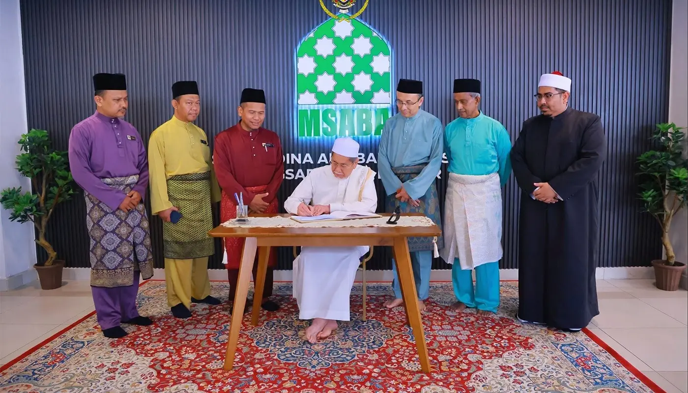 Sarawak, Sarawak News, Kuala Lumpur, Kuala Lumpur News, Bangsar Mosque, Friday prayers, Islamic tradition, community health
