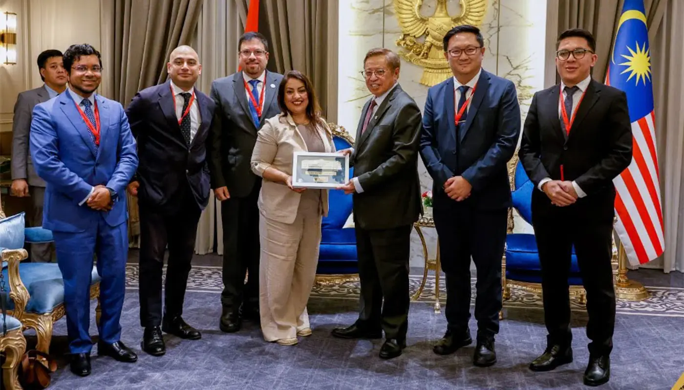 Sarawak, Sarawak News, Kuching, Kuching News, Artificial Intelligence, Green Energy, UK-Malaysia Relations, ASEAN Trade, Digital Economy