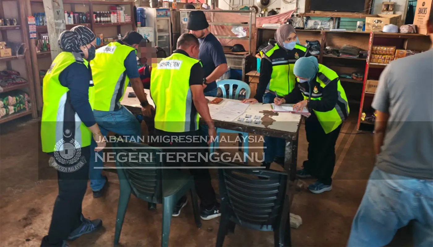 17 Arrested in Terengganu Immigration Crackdown 1 Sarawak, Sarawak News, Terengganu, Kuala Terengganu, Kuala Nerus, Immigration Enforcement, Illegal Immigrants, Ops Sapu