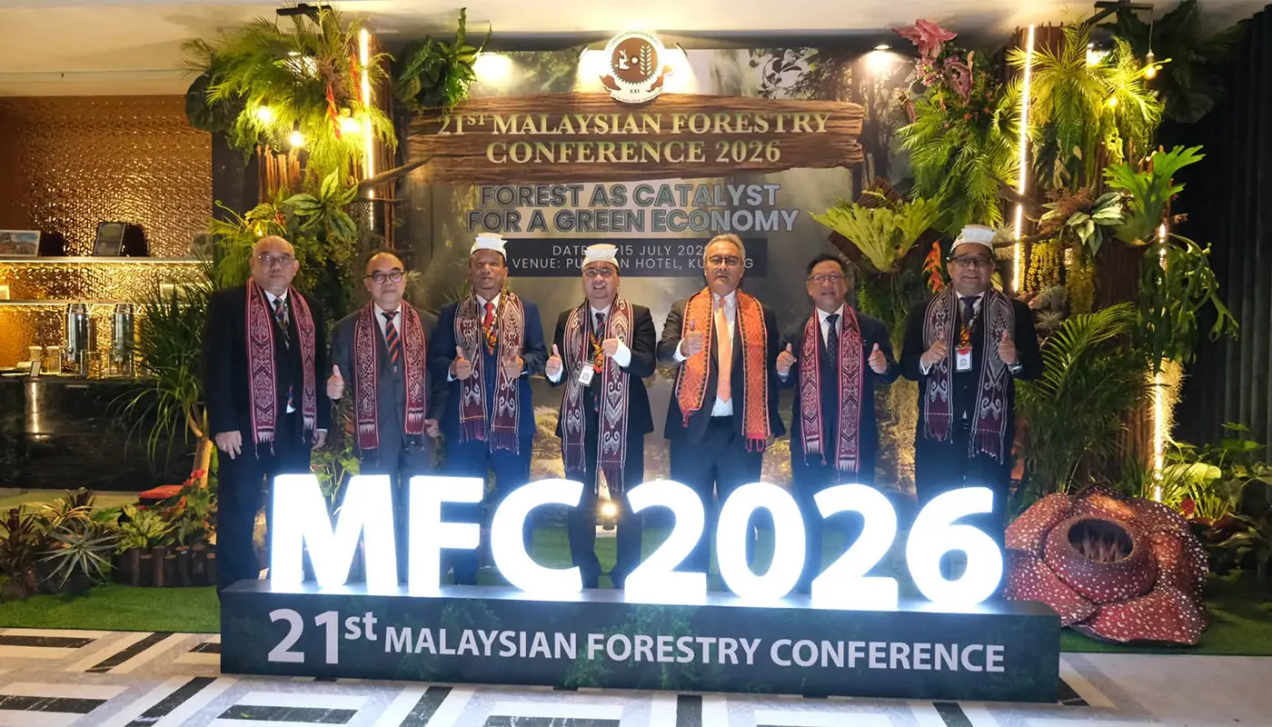 21st Malaysian Forestry Conference Ends with Sustainability Pledge 1 Sarawak, Sarawak News, Kuching, Kuching News, Malaysian Forestry Conference, Sustainable Forestry, Climate Action, Green Economy, Forest Department Sarawak