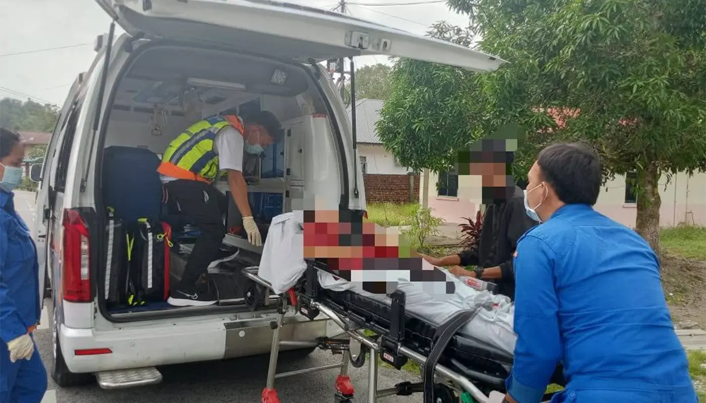 APM Kapit Responds to Emergency Illness Case in Kampung Bestari 1 Sarawak, Sarawak News, Kapit, Kapit News, Emergency Response, Hospital, Public Safety