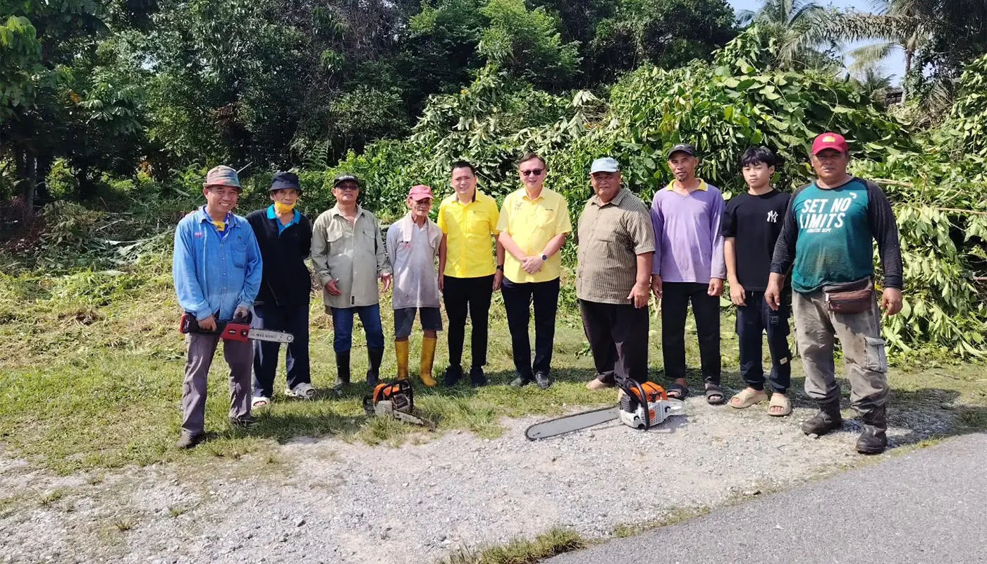 Sarawak, Sarawak News, Batu Kitang, Batu Kitang News, Gotong-Royong, Community Service, Lo Khere Chiang, Environmental Care