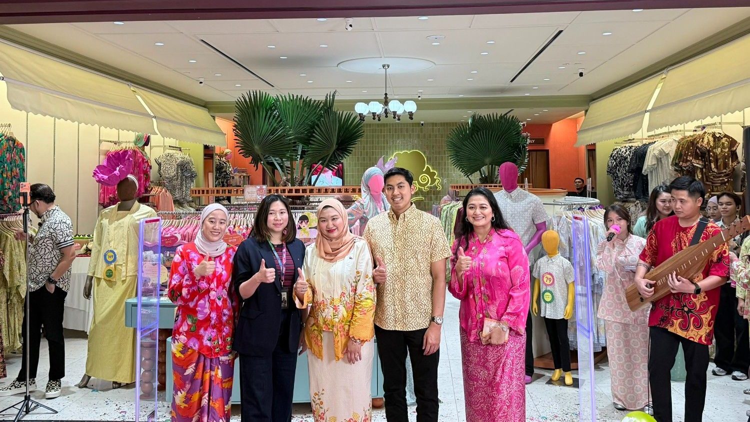 Bayu Somerset Marks 5th Year with First Sarawak Outlet 1 Bayu Somerset Marks 5th Year with First Sarawak Outlet