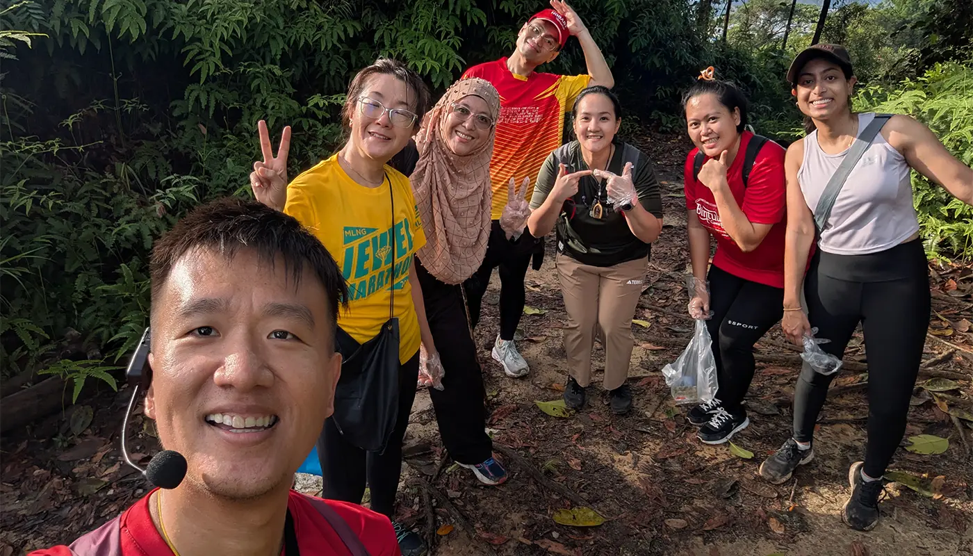 Bintulu Speakers Club Celebrates Sarawak Day with Eco-Hike 1 Sarawak, Sarawak News, Bintulu, Bintulu News, Toastmasters, Environmental Awareness, Public Speaking, Community Service, Sarawak Day