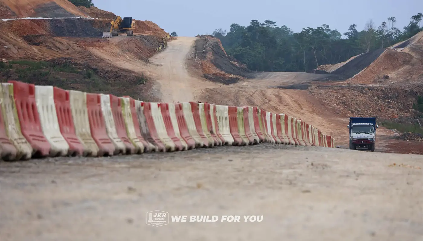 Deputy Minister Inspects Sibu Road Project Ahead Of Schedule 1 Sarawak, Sarawak News, Sibu, Sibu News, Infrastructure, Road Development, Aidel Lariwoo, JKR Sarawak, Teku, Kemuyang