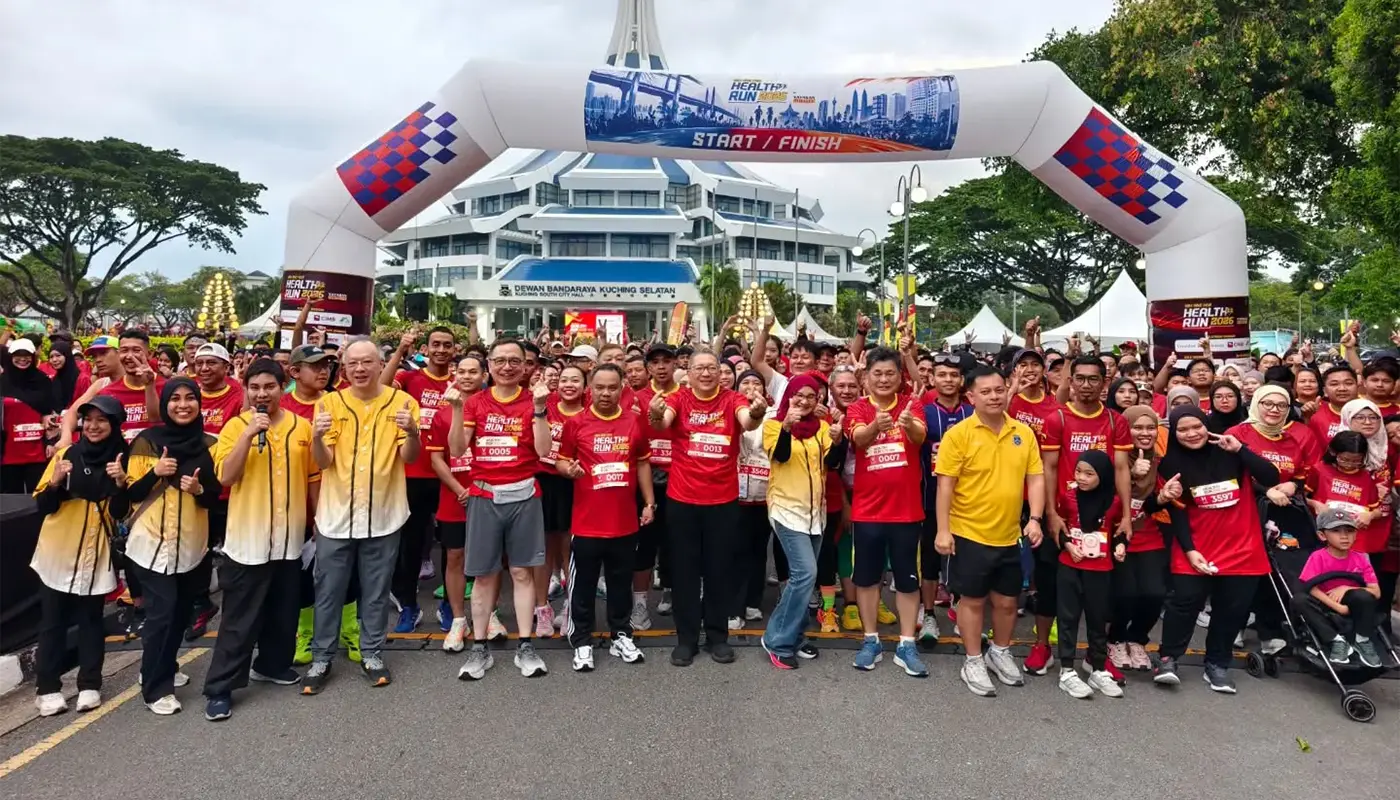 MBKS Mayor Flags Off 3,500 Runners at Him Her Health Run 1 Sarawak, Sarawak News, Kuching, Kuching News, Health Run, MR.DIY, Fitness, Community