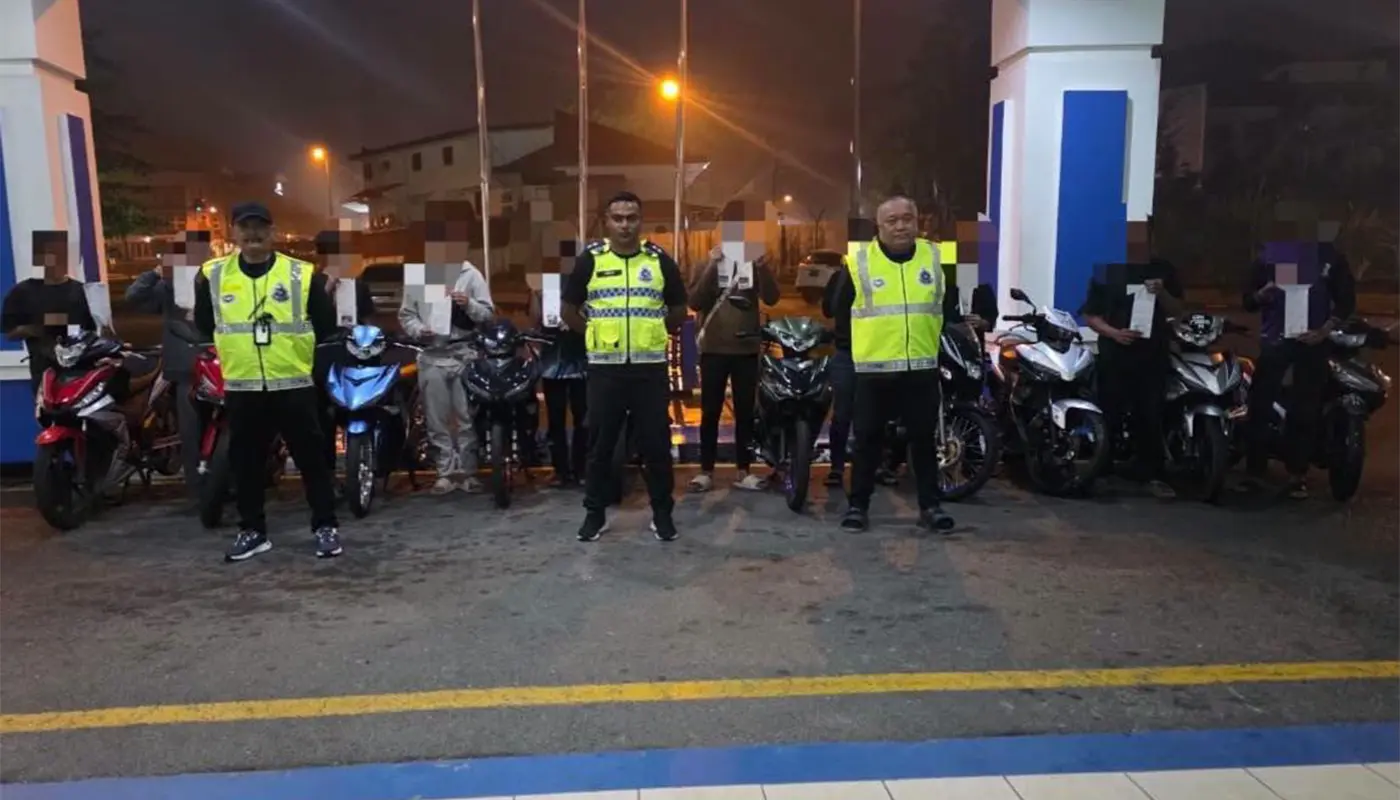 Miri Police Seize 10 Motorcycles in Late-Night Road Thug Op 1 Sarawak, Sarawak News, Miri, Miri News, Traffic Enforcement, Road Safety, Police Operations, Illegal Modifications, Public Order