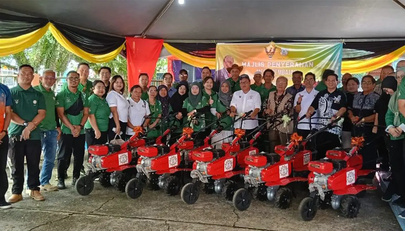 Ploughing Machines Handed Over to Boost Agriculture in Lawas 1 Sarawak, Sarawak News, Lawas, Lawas News, Agriculture, Mechanisation, Farmers, Rural Development, PPK Lawas