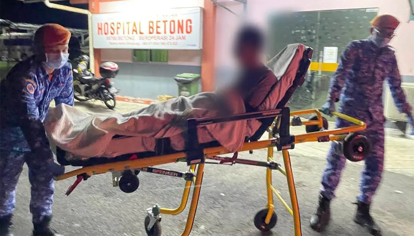 Quick Response by APM Betong Ensures Elderly Man’s Safety 1 Sarawak, Sarawak News, Betong, Betong News, Emergency Response, Hospital, Elderly Care