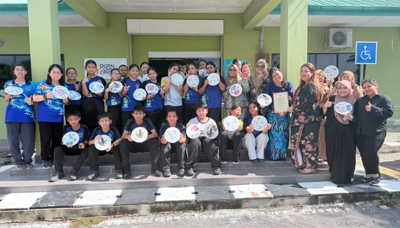 SJK(C) Chiaw Nan Students Explore Learning at Taman Tunku Library 1 Sarawak, Sarawak News, Miri, Miri News, Libraries, Education, Digital Literacy, Creative Learning, NILAM Programme