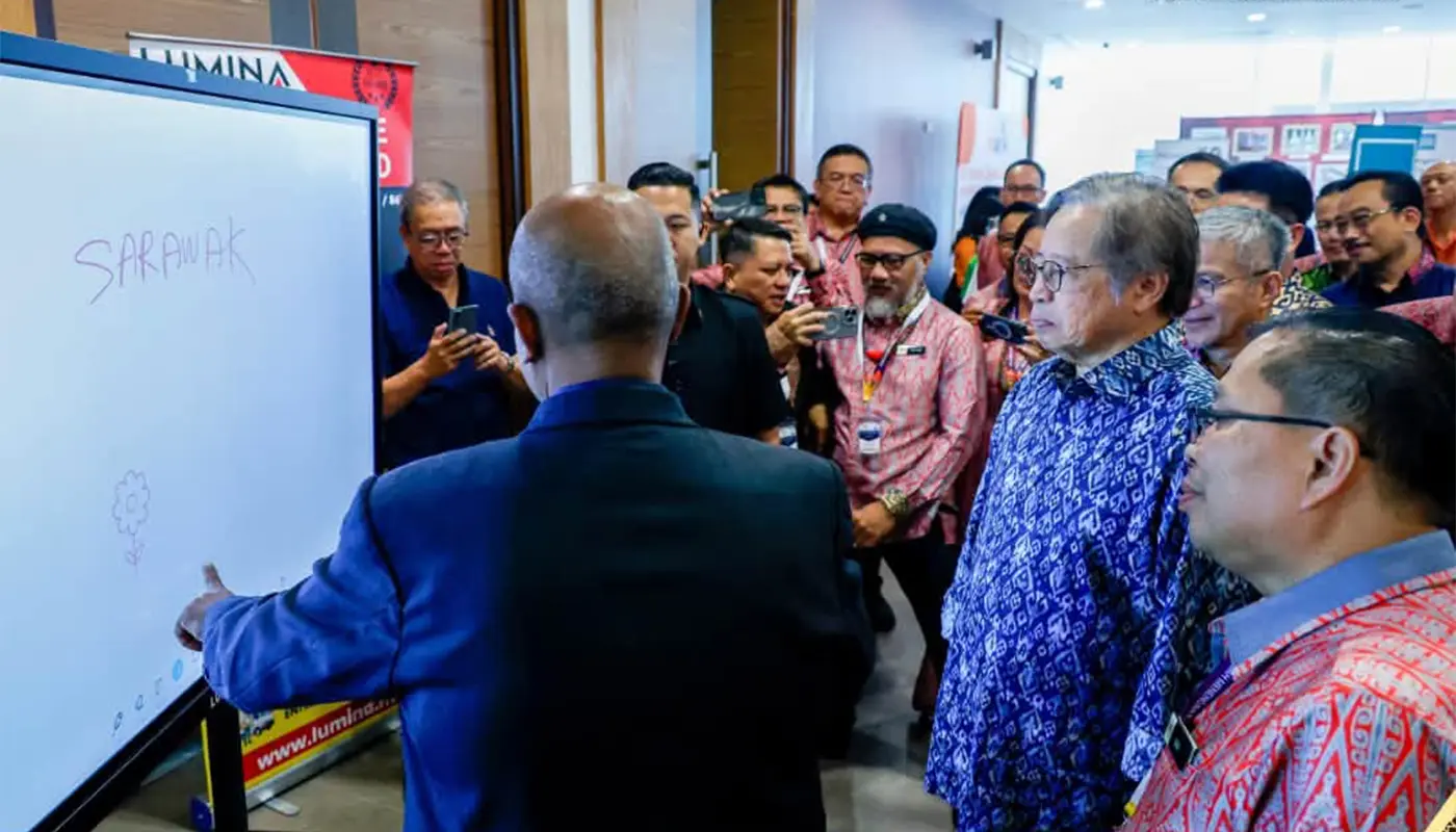 Sarawak, Sarawak News, Sibu, Sibu News, Education, Artificial Intelligence, STEM, Digital Economy, Abang Johari