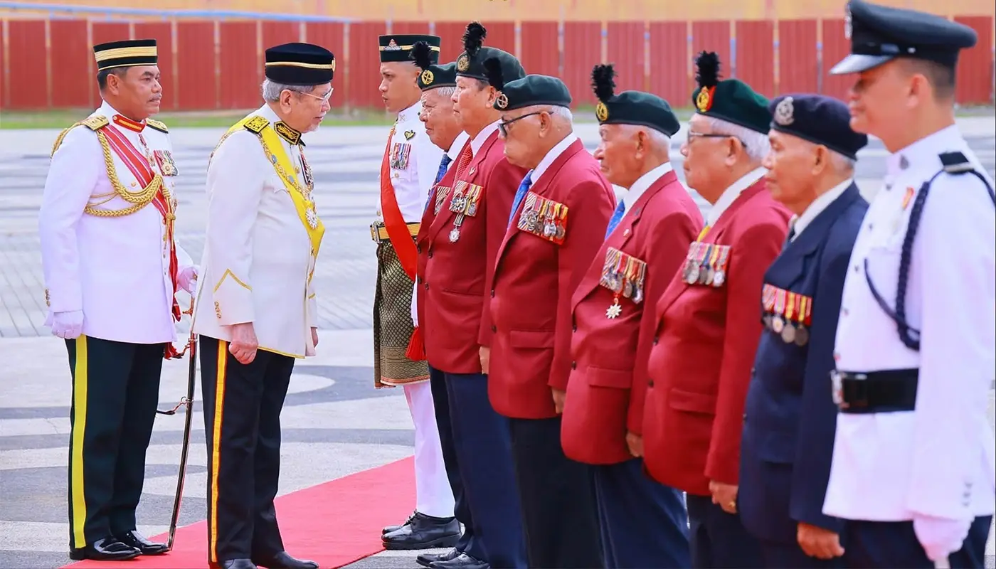 Sarawak Governor Honours Six Recipients Of Brave Commander Medal 1 Sarawak, Sarawak News, Kuching, Kuching News, Heroes Day, PGB Medal, Tun Wan Junaidi, National Security, Veterans