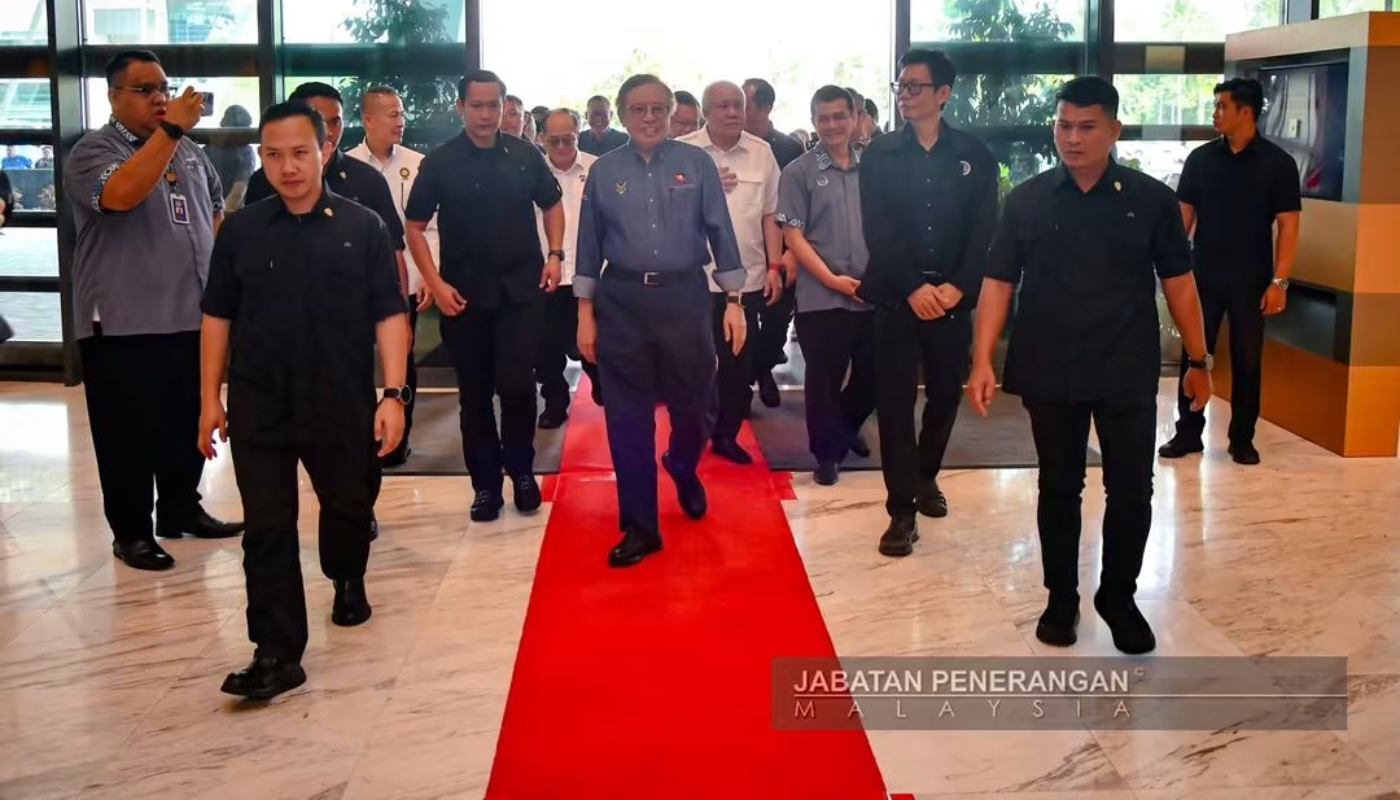 Sarawak Townhall Highlights Aspirations for Prosperity and Unity 1 Sarawak, Sarawak News, Sibu, Sibu News, Sarawak Maju Makmur, Hari Sarawak 2026, MA63, Sarawak Development, Youth Empowerment