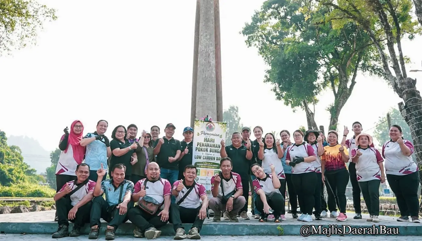 Sarawak, Sarawak News, Bau, Bau News, Low Carbon Day, Environmental Sustainability, Tree Planting, Green Initiatives