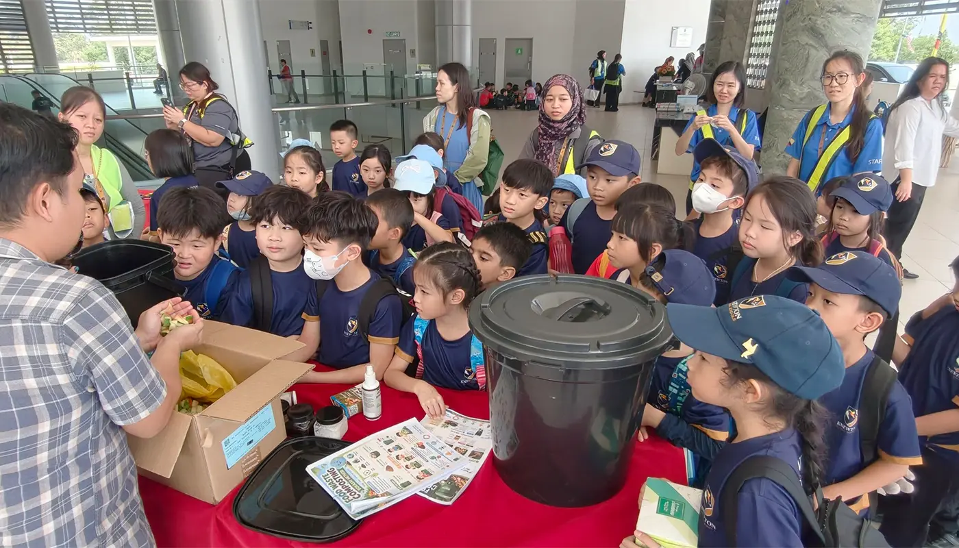 Sarawak, Sarawak News, Miri, Miri News, Miri City Council, Knewton Global Schools Miri, Educational Visit, Sustainability, SDG, Recycling, Environmental Awareness, Local Authority, Miri City Hall