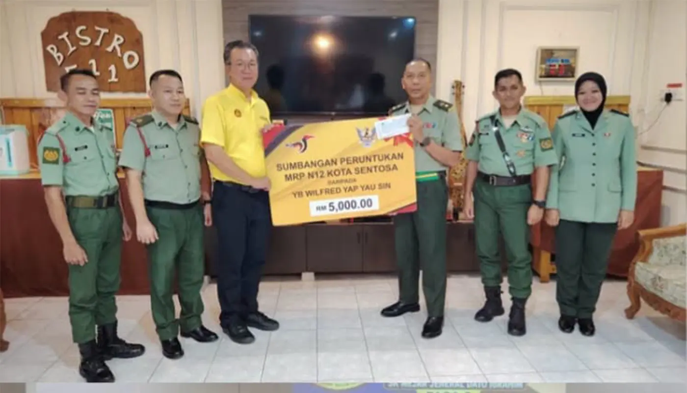 Kota Sentosa Assemblyman Grants MRP to Kem Semenggo & Kem Ria 1 Sarawak, Sarawak News, Kuching, Kuching News, Kota Sentosa, Malaysian Armed Forces, MRP Grants, Wilfred Yap, Kem Semenggo, Kem Ria