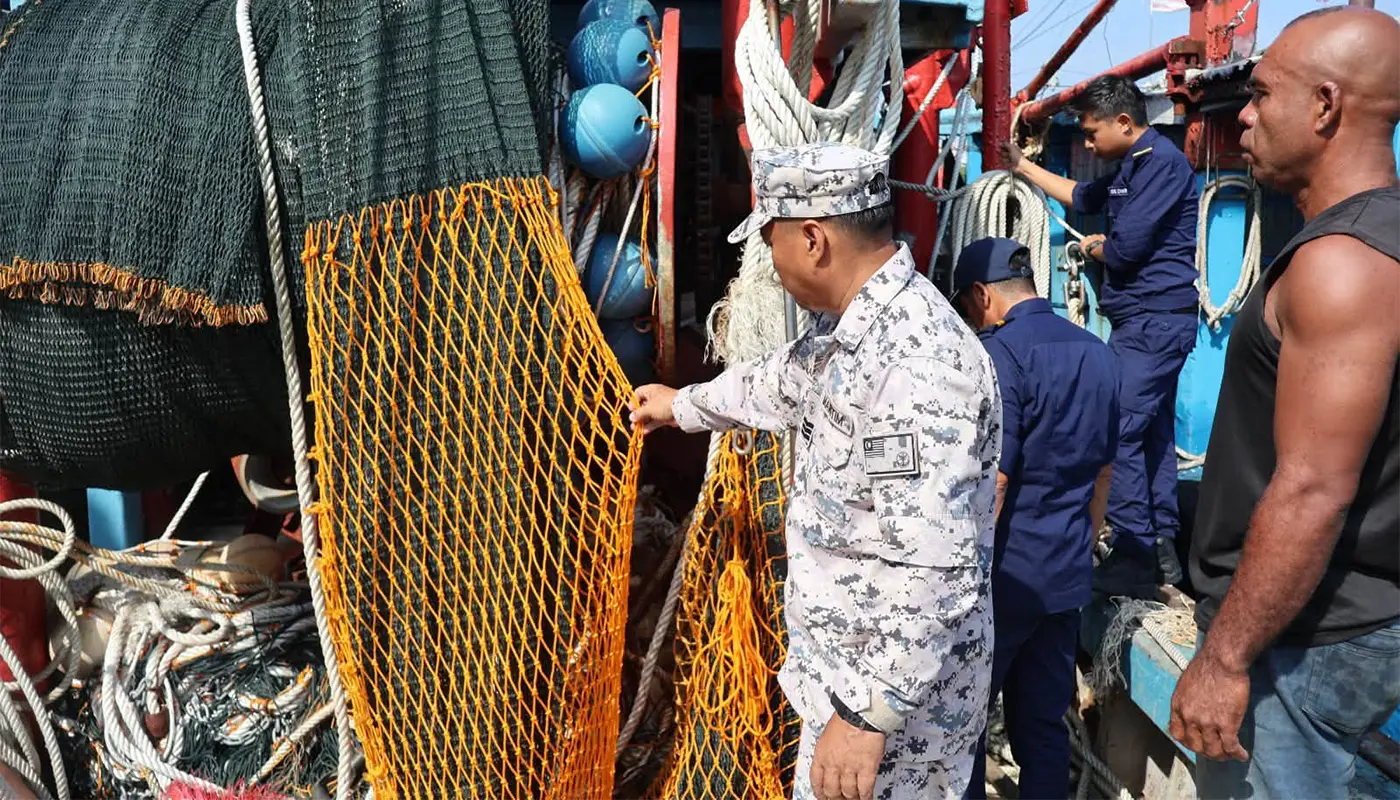 MMEA & Fisheries Dept Operation Totals 36 Arrests in Sabah 1 Sabah, Sabah News, Kota Kinabalu, Kota Kinabalu News, Maritime Enforcement, Fisheries, Operation MARDOF, Maritime Safety