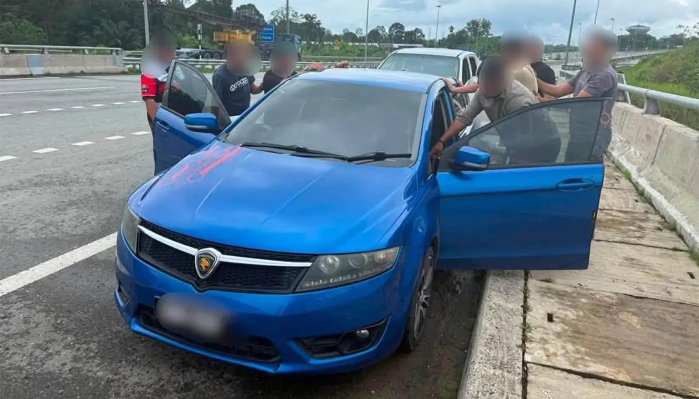 Mukah Police Seize Drugs From Two Men On Selangau Bridge 1 Sarawak, Sarawak News, Mukah, Mukah News, Selangau, Drug Enforcement, Narcotics, Royal Malaysia Police, Community Safety
