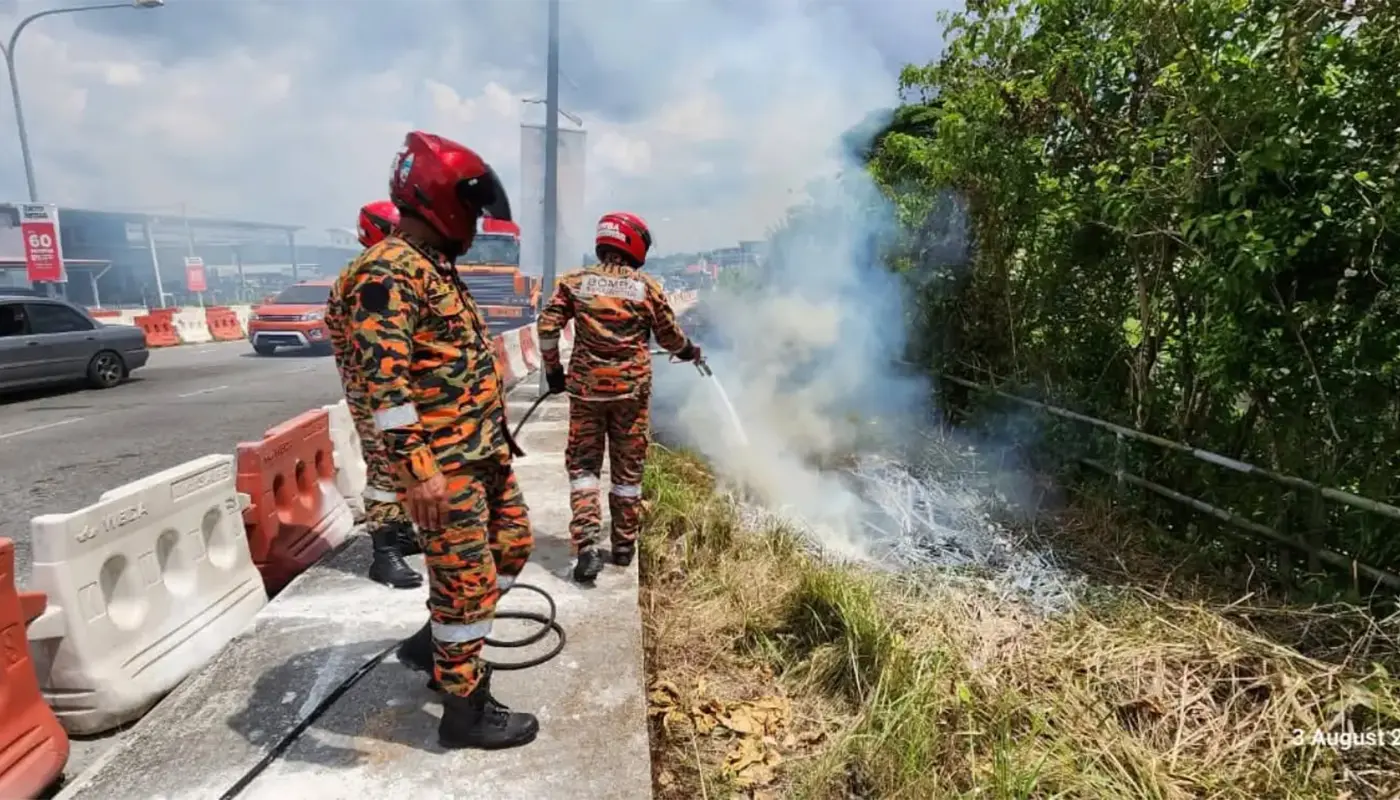 Sarawak, Sarawak News, Kuching, Kuching News, MBKS, Bomba, Fire Safety, Padungan, Wee Hong Seng, Emergency Response