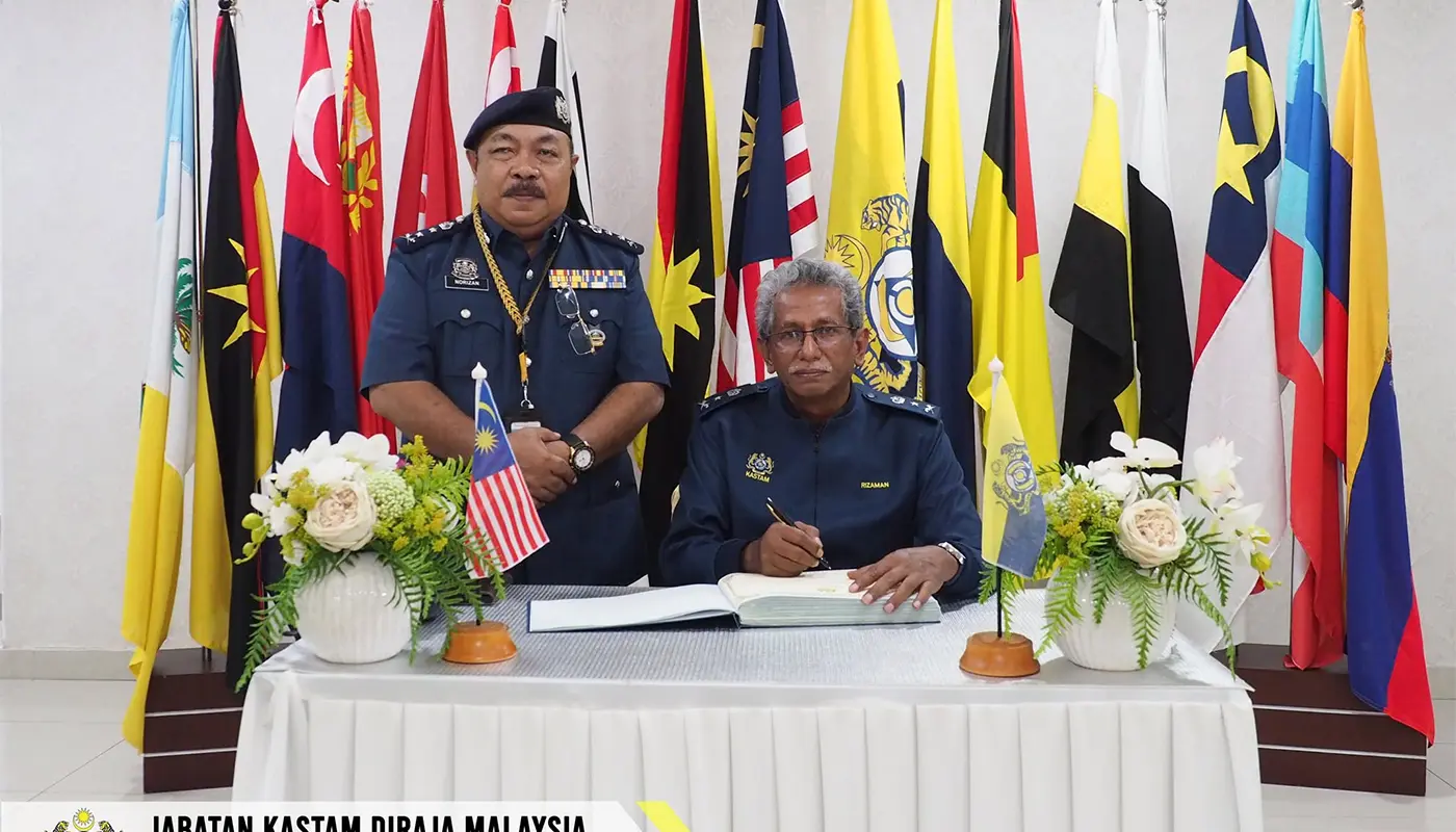 Sarawak, Sarawak News, Kuching, Kuching News, Royal Malaysian Customs, JKDM, Honda Malaysia, Vehicle Inspection, Trade Facilitation, Norizan Yahya