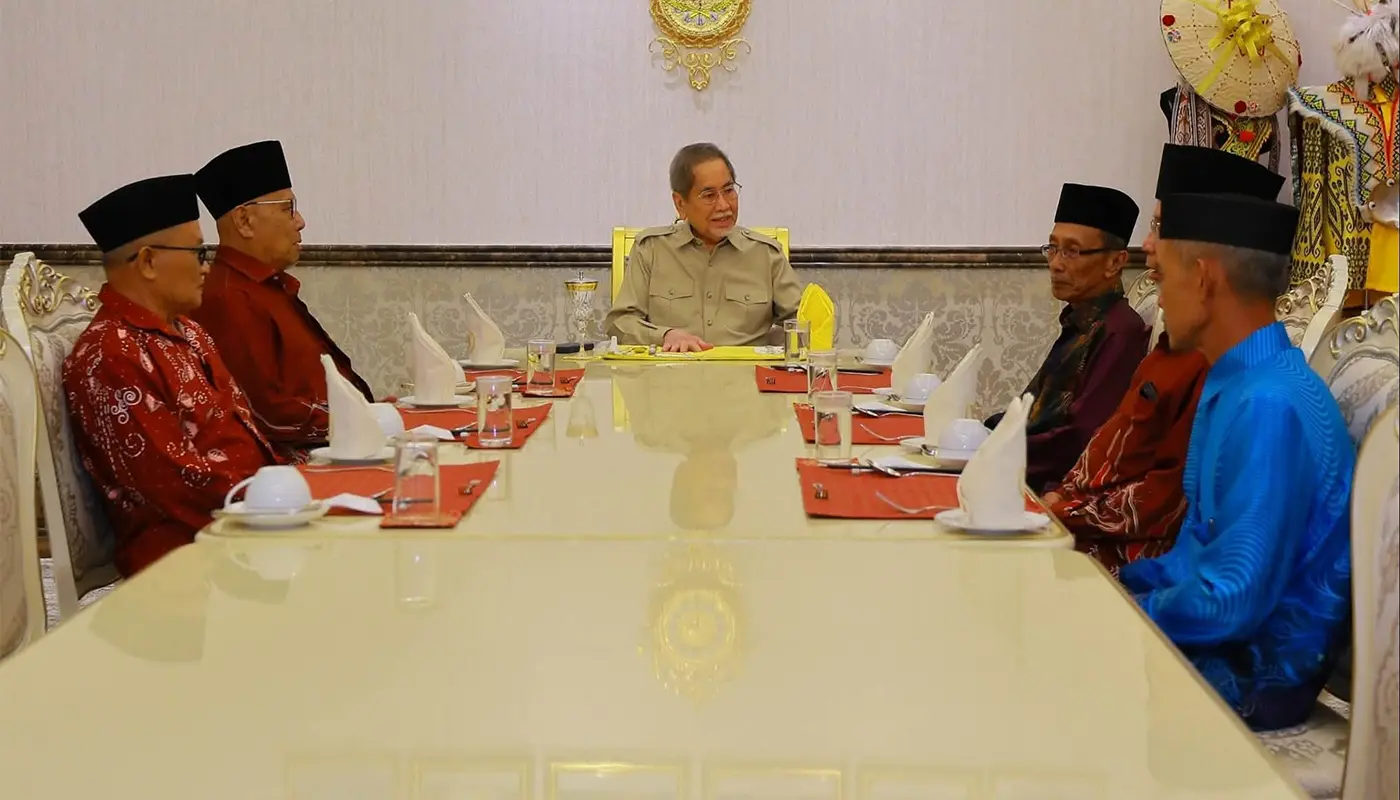 Sarawak, Sarawak News, Kuching, Kuching News, Tun Wan Junaidi, Bintawa, Community Leaders, Grassroots Engagement, Petra Jaya
