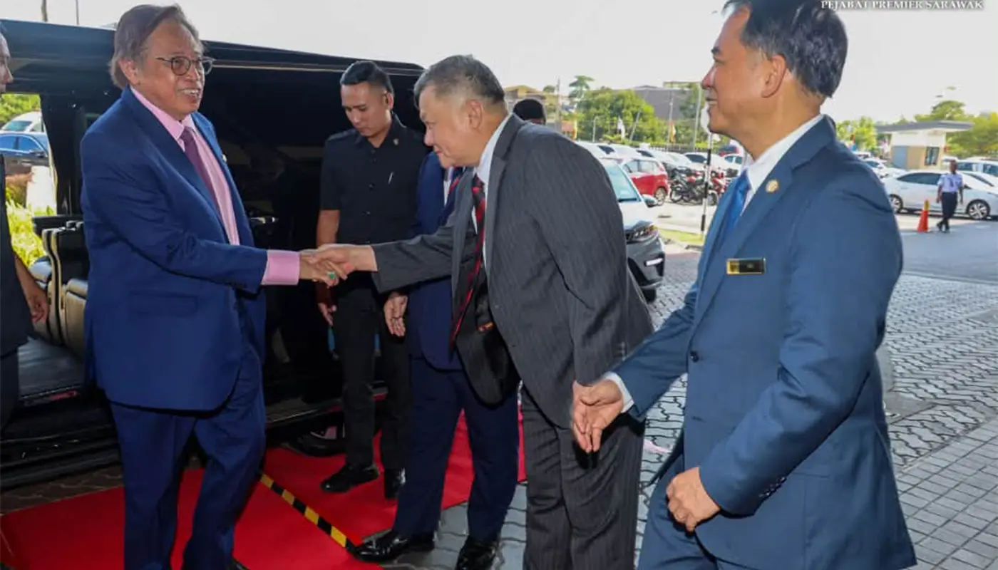 Sarawak, Sarawak News, Sarikei, Sarikei News, Civil Service, Loyal Service Medal, Abang Johari, Public Sector, Government Awards