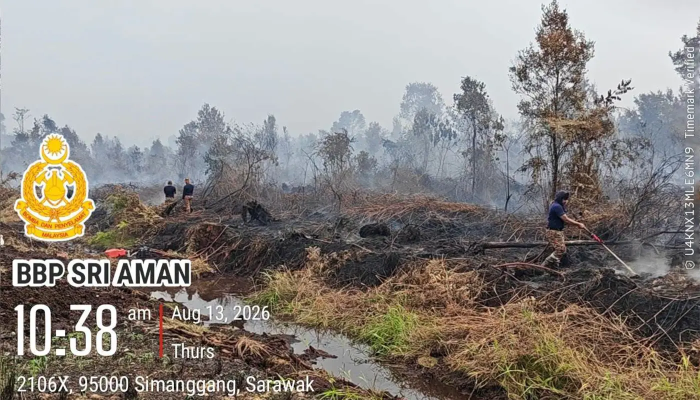 Sarawak, Sarawak News, Sri Aman, Sri Aman News, Forest Fire, Jalan Kejatau, Fire and Rescue