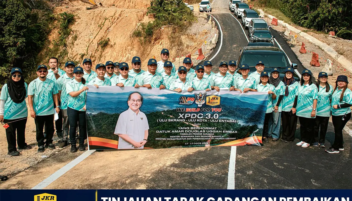 XPDC 3.0 Reviews Proposed Slope Repairs at KM21+900, Ulu Skrang 1 Sarawak, Sarawak News, Ulu Skrang, Ulu Skrang News, Betong, Betong News, JKR Sarawak, XPDC 3.0, Slope Repair, Road Safety, Road Accessibility, Infrastructure, Rural Development