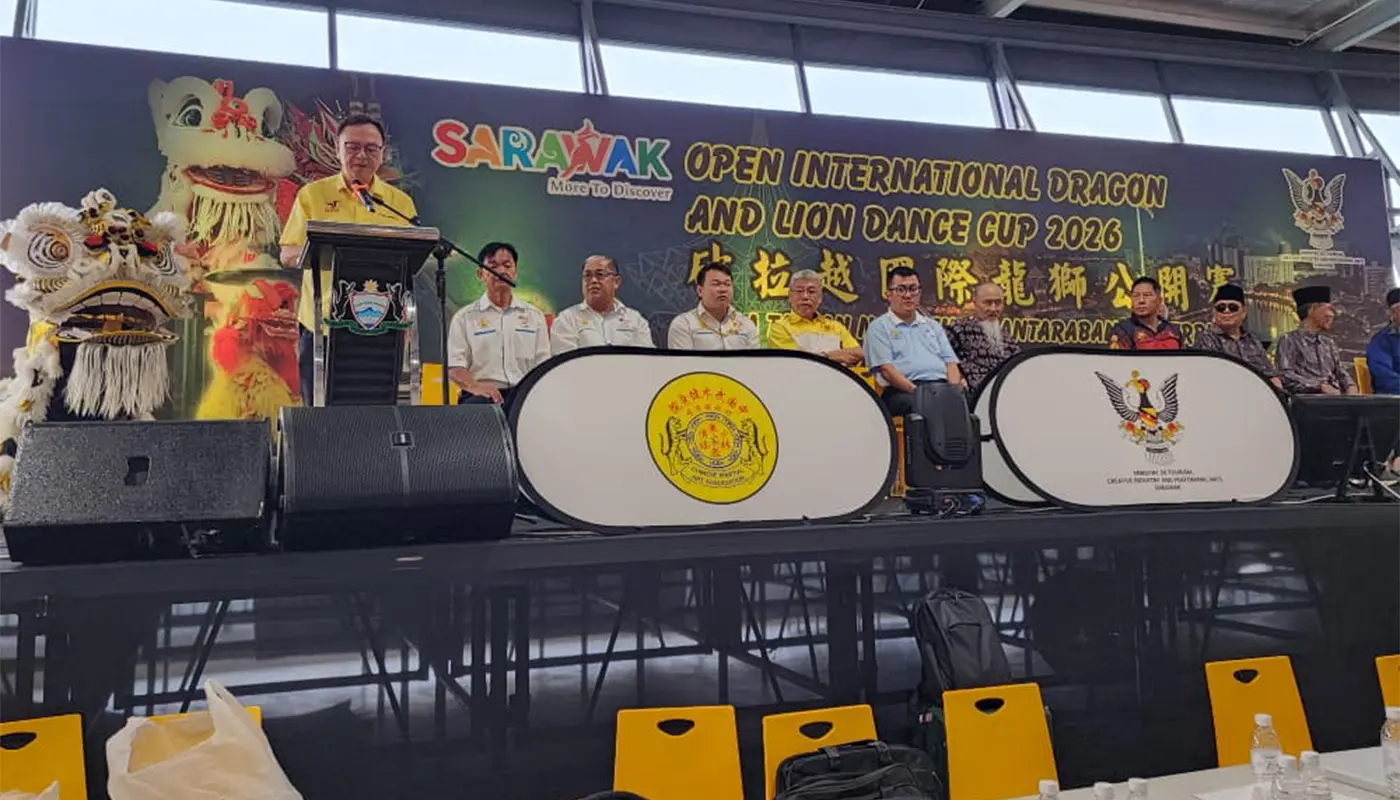 YB Lo Officiates Sarawak Open International Dragon and Lion Dance Cup 2026 Opening 1 Sarawak, Sarawak News, Kuching, Kuching News, Dragon Dance, Lion Dance, Cultural Tourism, CMAA, Lo Khere Chiang, Sports Events, Multiculturalism